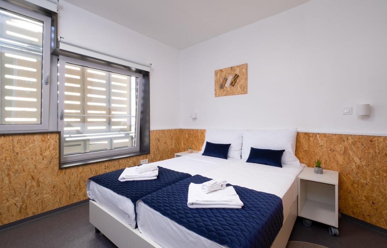 Akademis Academia Bed & Breakfast Dubrovnik Exterior photo