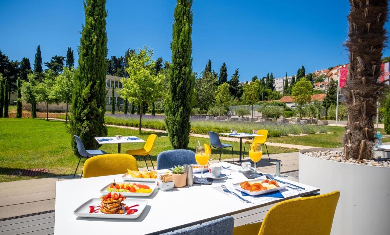 Akademis Academia Bed & Breakfast Dubrovnik Exterior photo