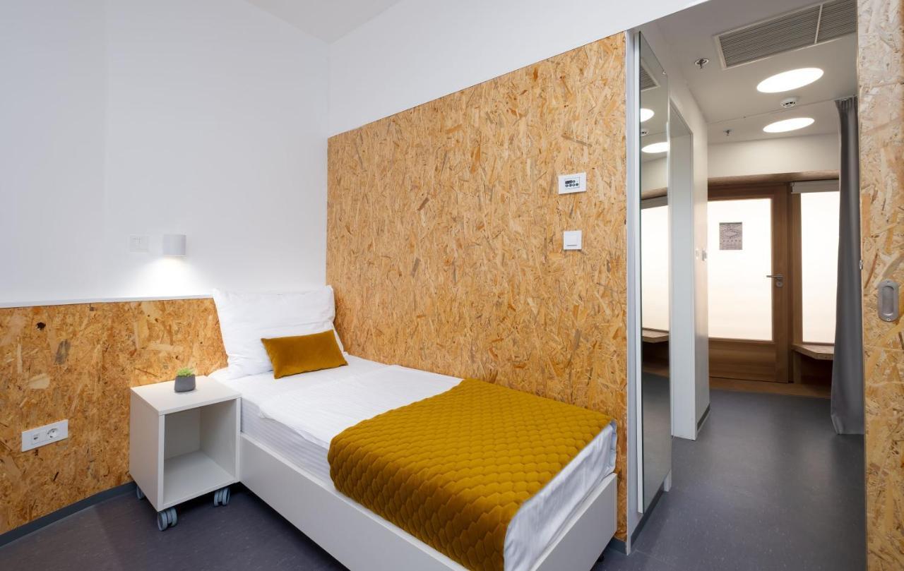 Akademis Academia Bed & Breakfast Dubrovnik Exterior photo